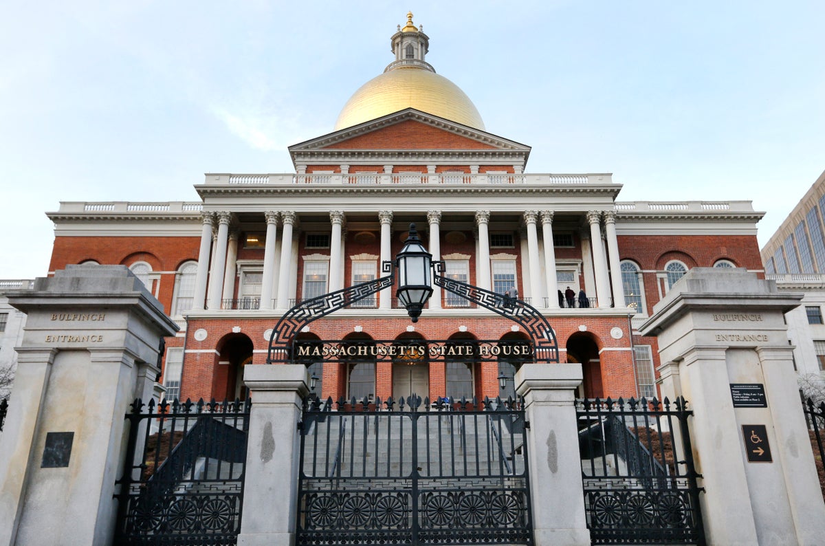 Massachusetts on verge of becoming second-to-last state to outlaw “revenge porn”