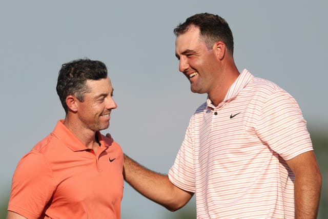 <p>Rory McIlroy (left) got off to a flyer at Pinehurst </p>