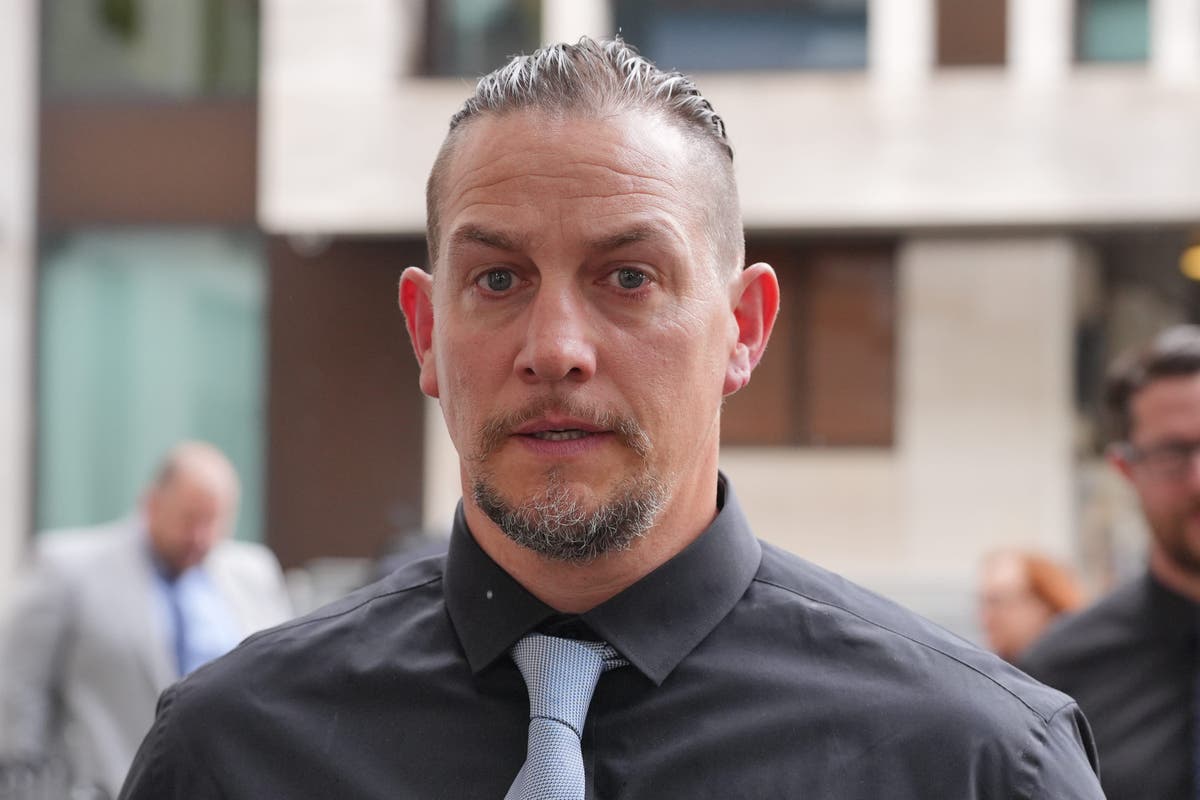 Met Police officer fined for assault after manhandling woman on bus