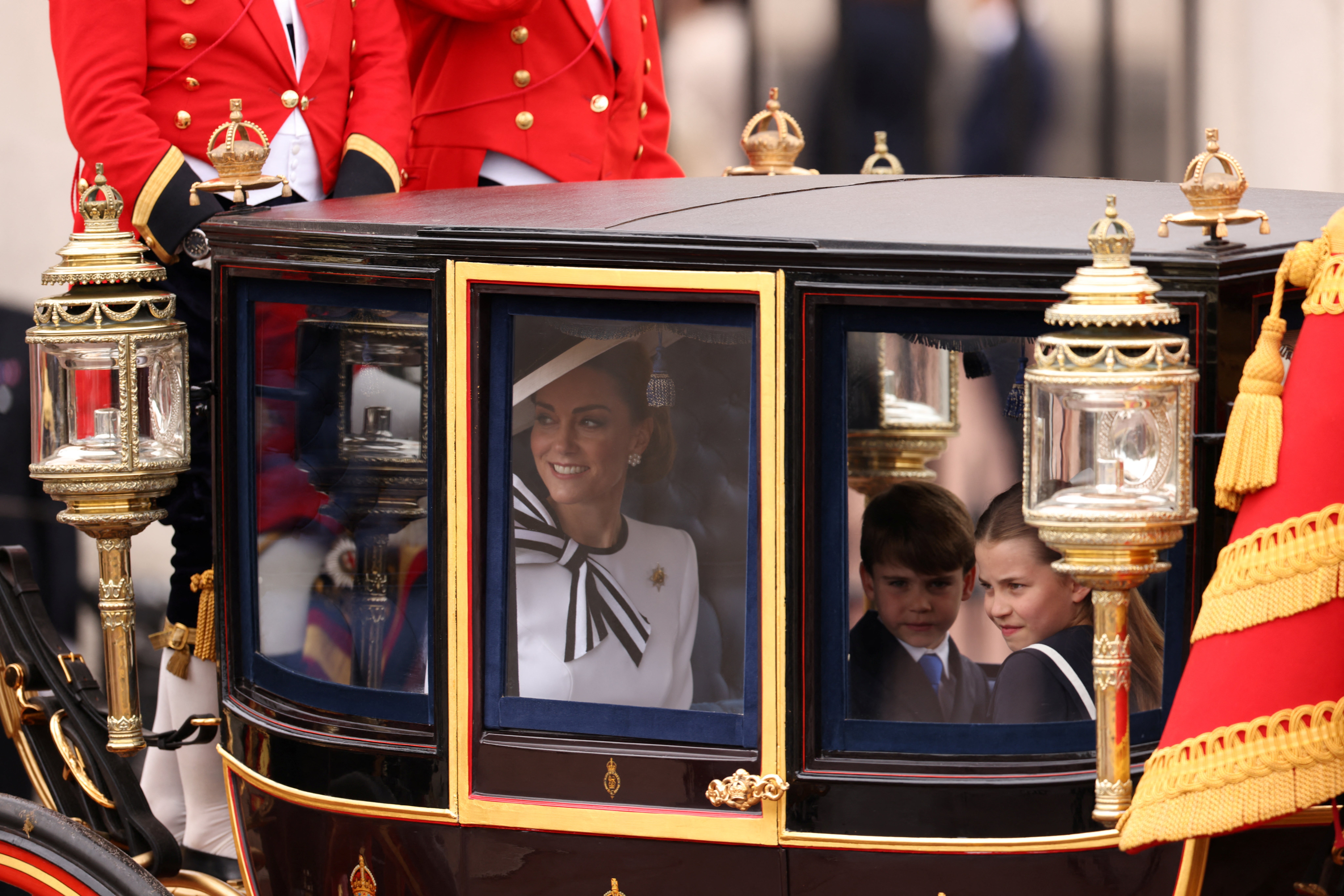 The Princess of Wales smiled to the crowds as she made her way down the Mall