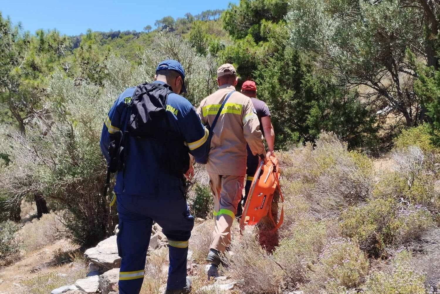 Hellenic Rescue Team of Samos in the search for a mising Dutch tourist