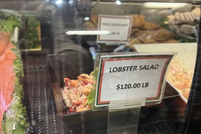 <p>A well-known deli in East Hampton, New York, is offering a pound of lobster salad for $120</p>