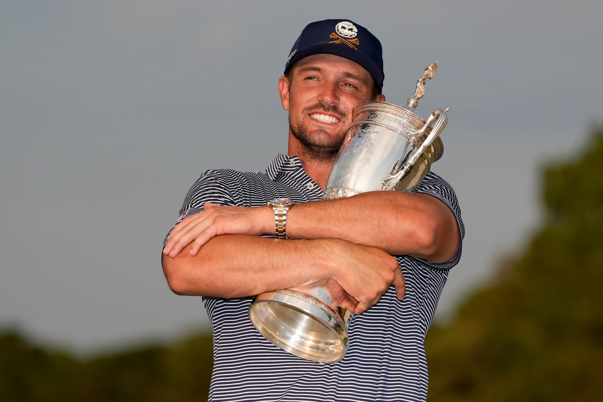 Bryson DeChambeau dedicates US Open win to late father and his golfing idol