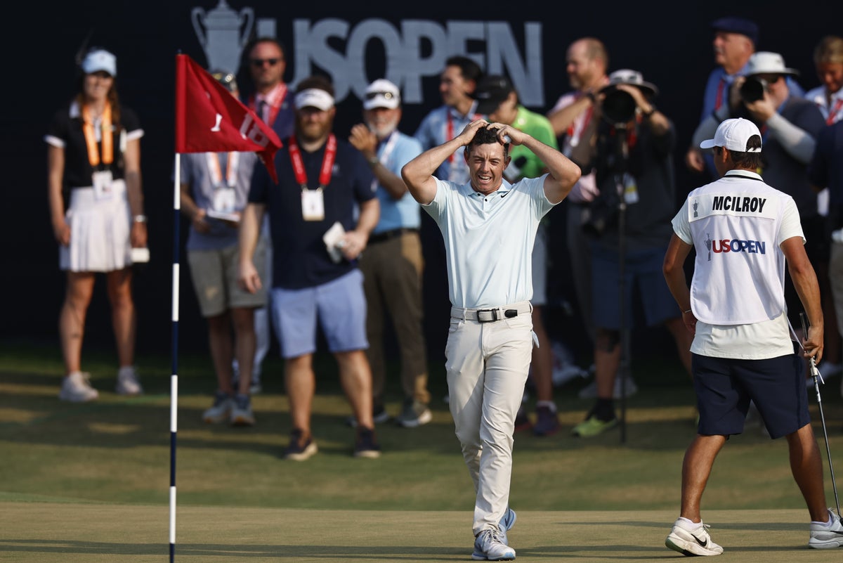 Rory McIlroy exits before trophy awarded and without speaking after US Open collapse