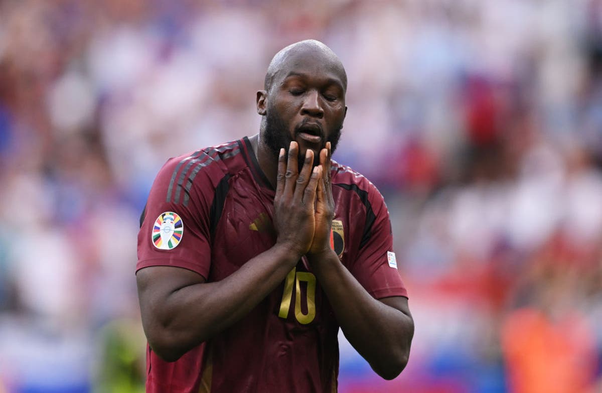 Romelu Lukaku&rsquo;s luckless run continues as Slovakia claim first shock of Euro 2024