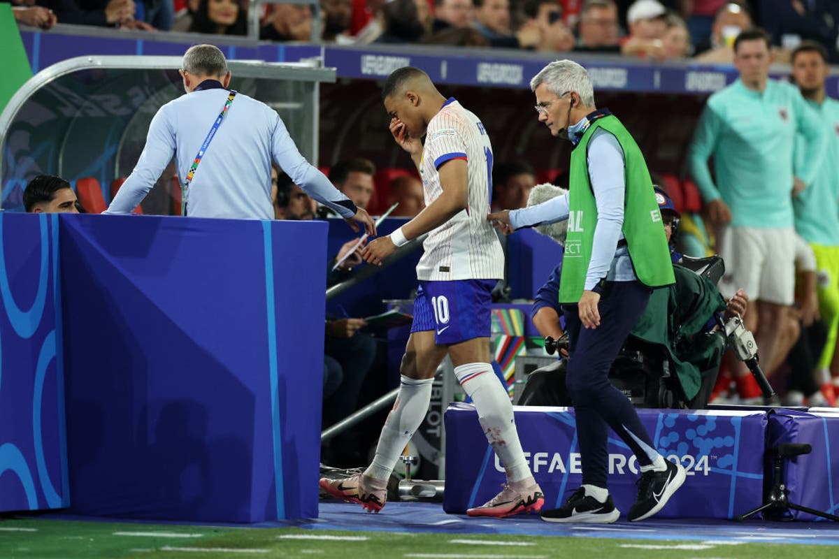 Austria vs France LIVE: Euro 2024 result and updates as Kylian Mbappe forced off with bloody nose