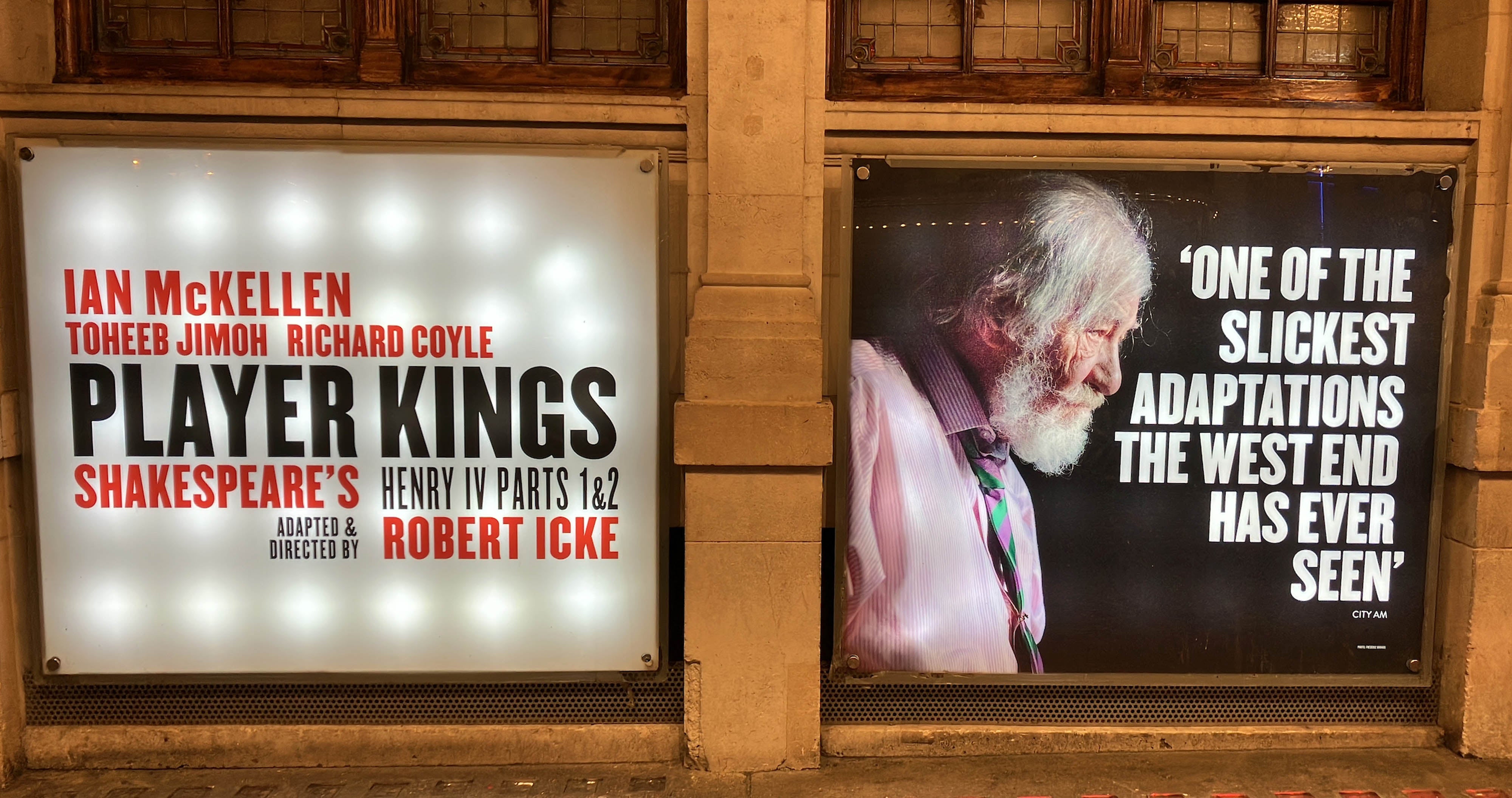 Sir Ian McKellen interpreta Falstaff em 'Player Kings' no teatro Noel Coward desde abril