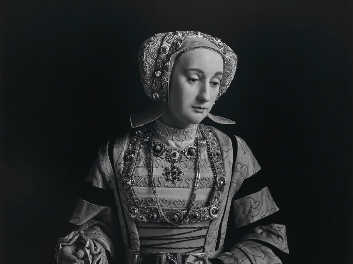 Six Lives at the National Portrait Gallery shows Henry VIII’s wives ...