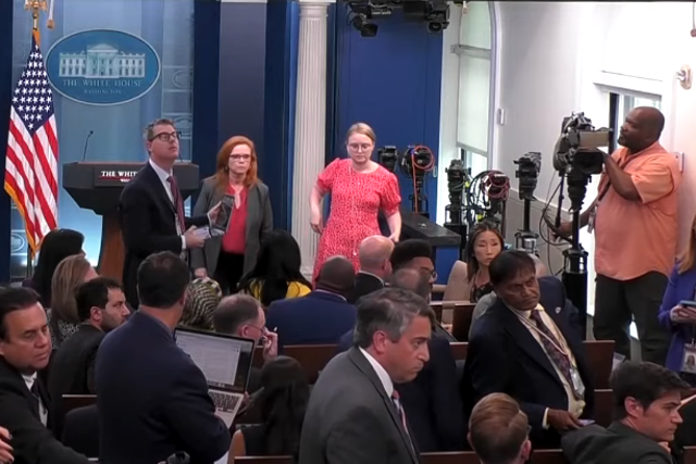 <p>Reporters watch as a person received medical assistance after fainting during the White House press briefing on June 18, 2024.</p>