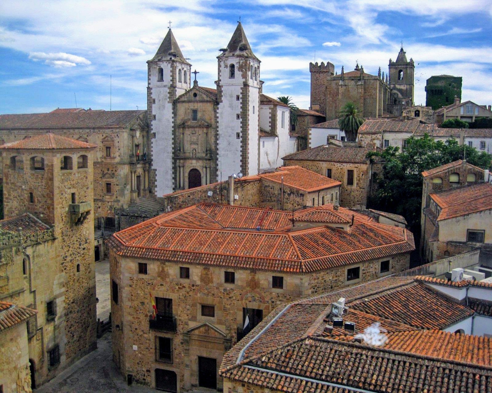 Fortified Caceres portrays the ancient cobbles of King’s Landing