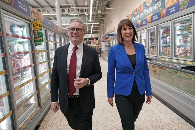 <p>Keir Starmer and shadow chancellor Rachel Reeves during a visit to Morrisons in Wiltshire </p>