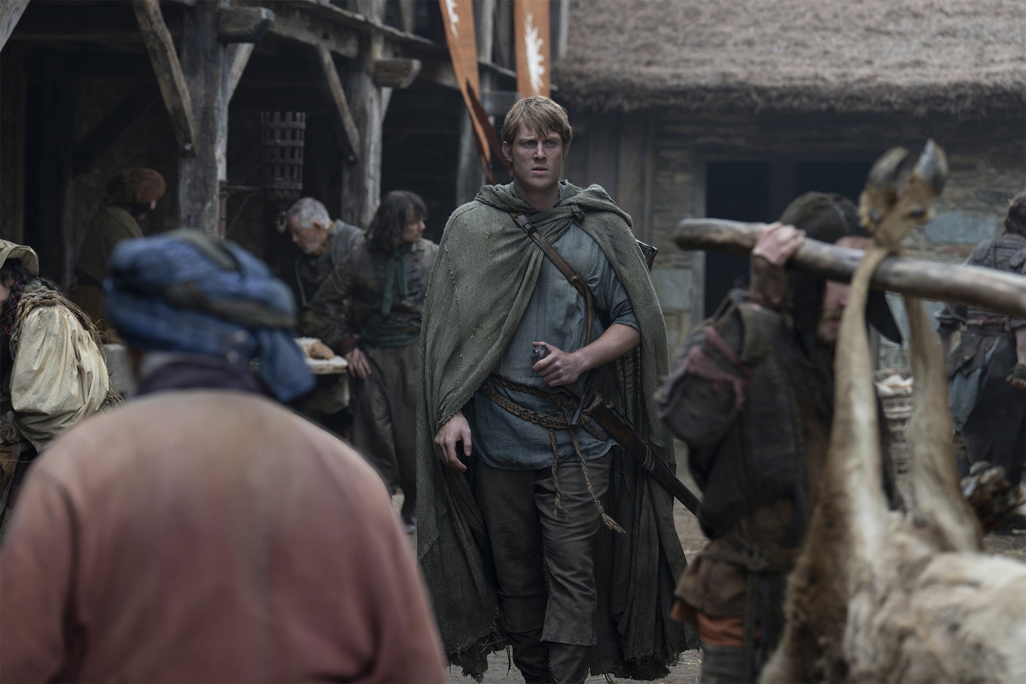 Le tournage d'une série dérivée, A Knight of the Seven Kingdoms, a commencé à Belfast