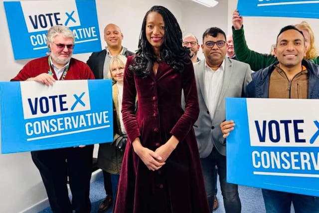 <p>Rose Hulse centre is the Tory candidate for North East Bristol </p>