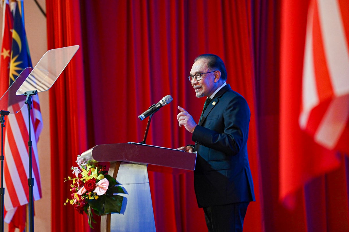 Malaysian leader Anwar says China a 'true friend' and not to be feared at end of Premier Li's visit
