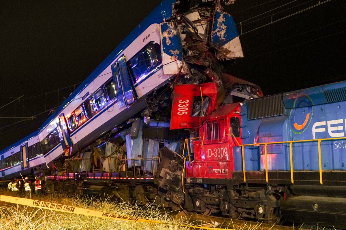 Train collision in Chile kills at least 2 people and injures several others