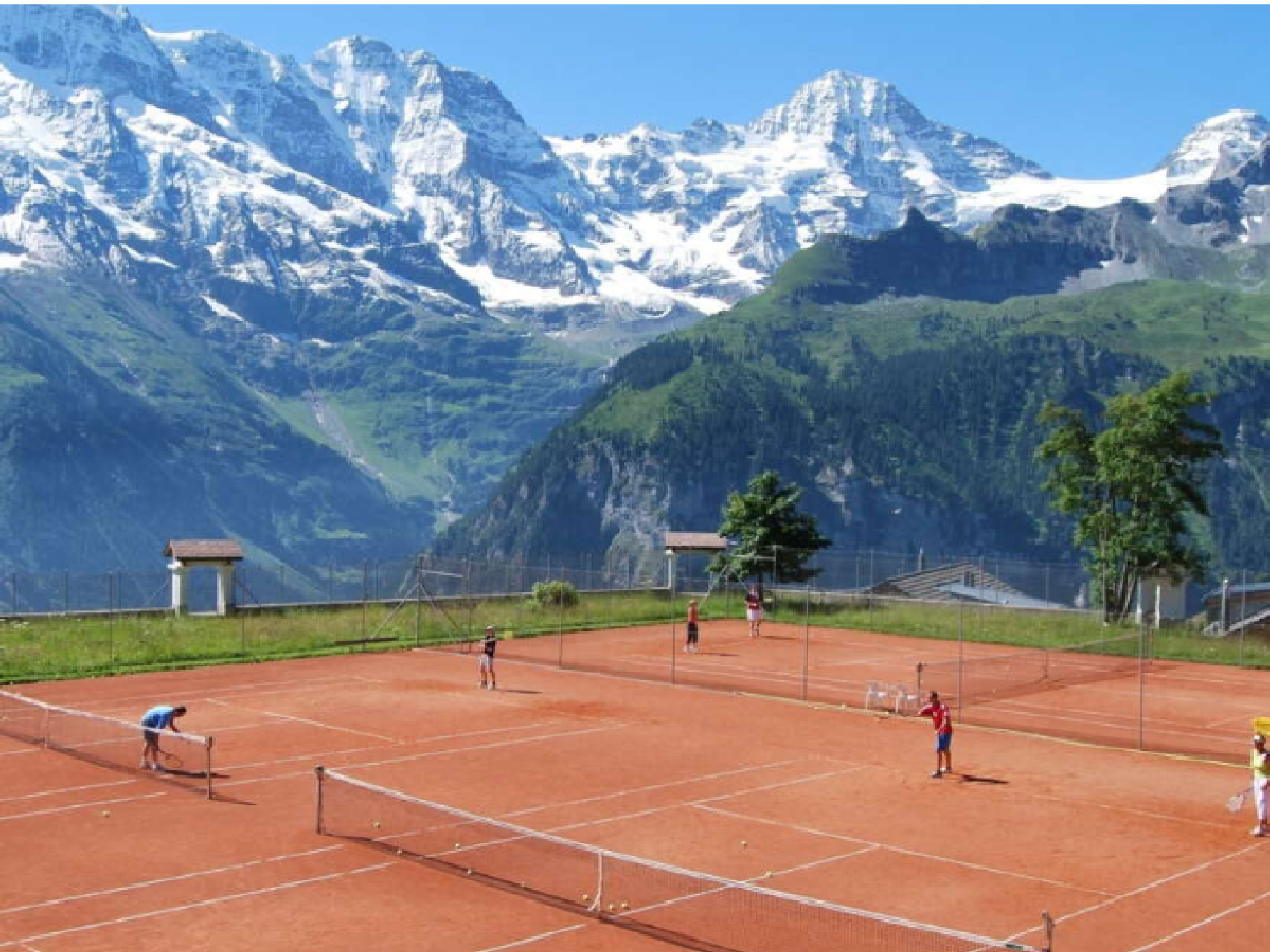 Sportchalet Murren’s courts are 1650m above sea level
