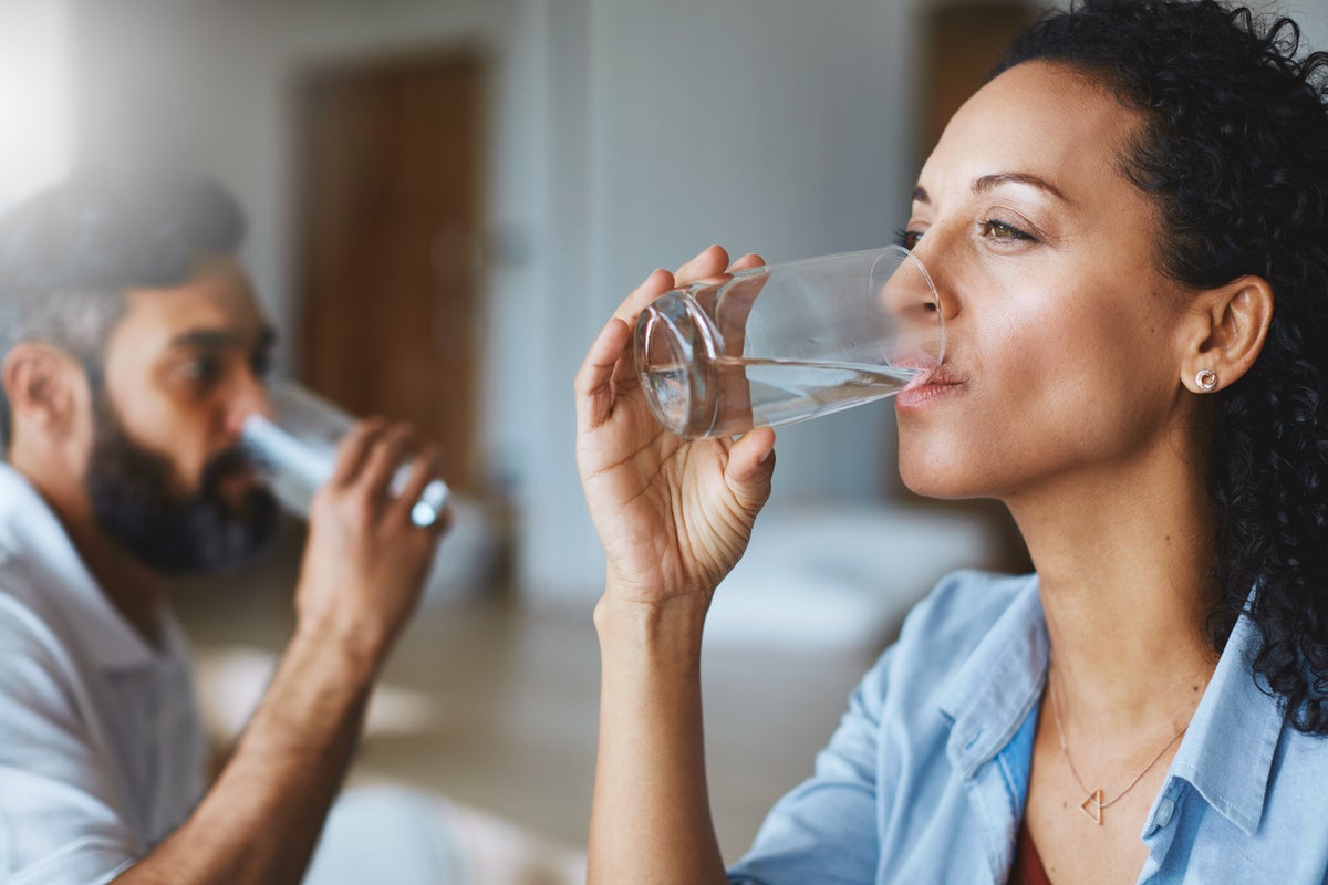 Why eight glasses of water a day is a myth when it comes to hydration and heat stress