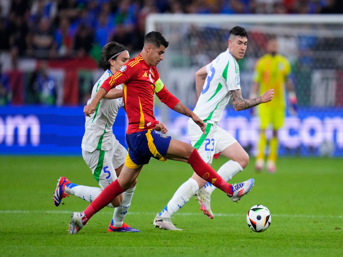 Spain v Italy LIVE: Latest score as Nico Williams misses sitter at start of  Euro 2024 blockbuster | The Independent