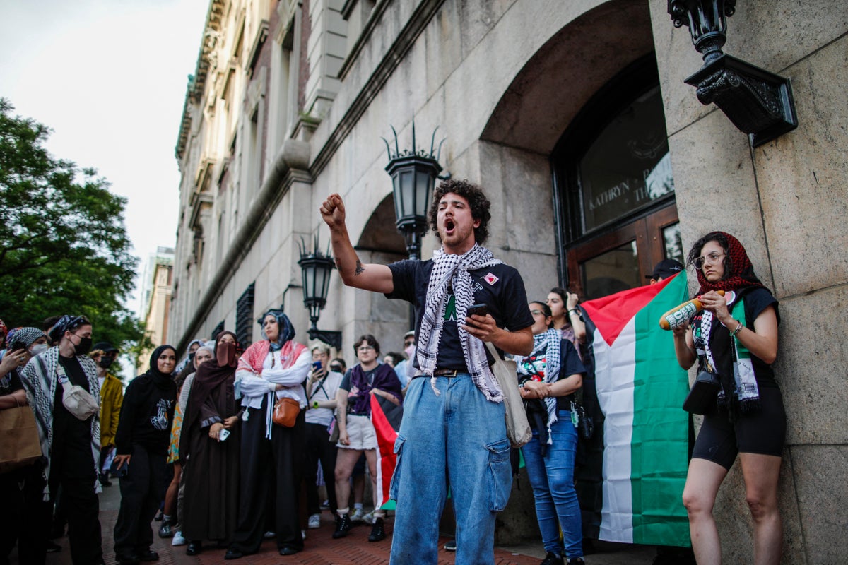 Prosecutors drop charges against Columbia students arrested at pro-Palestinian protests