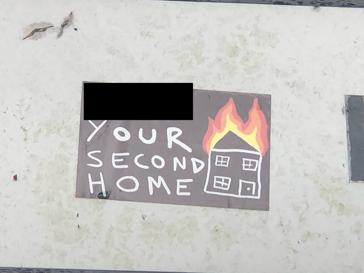 Threatening &lsquo;arson&rsquo; stickers appear in Lake District second home protest