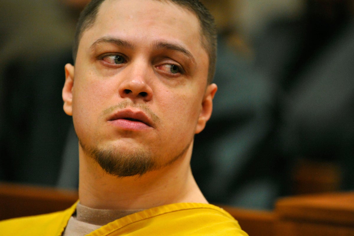 Alaska serial killer who admitted to killing five people has died in an Indiana prison
