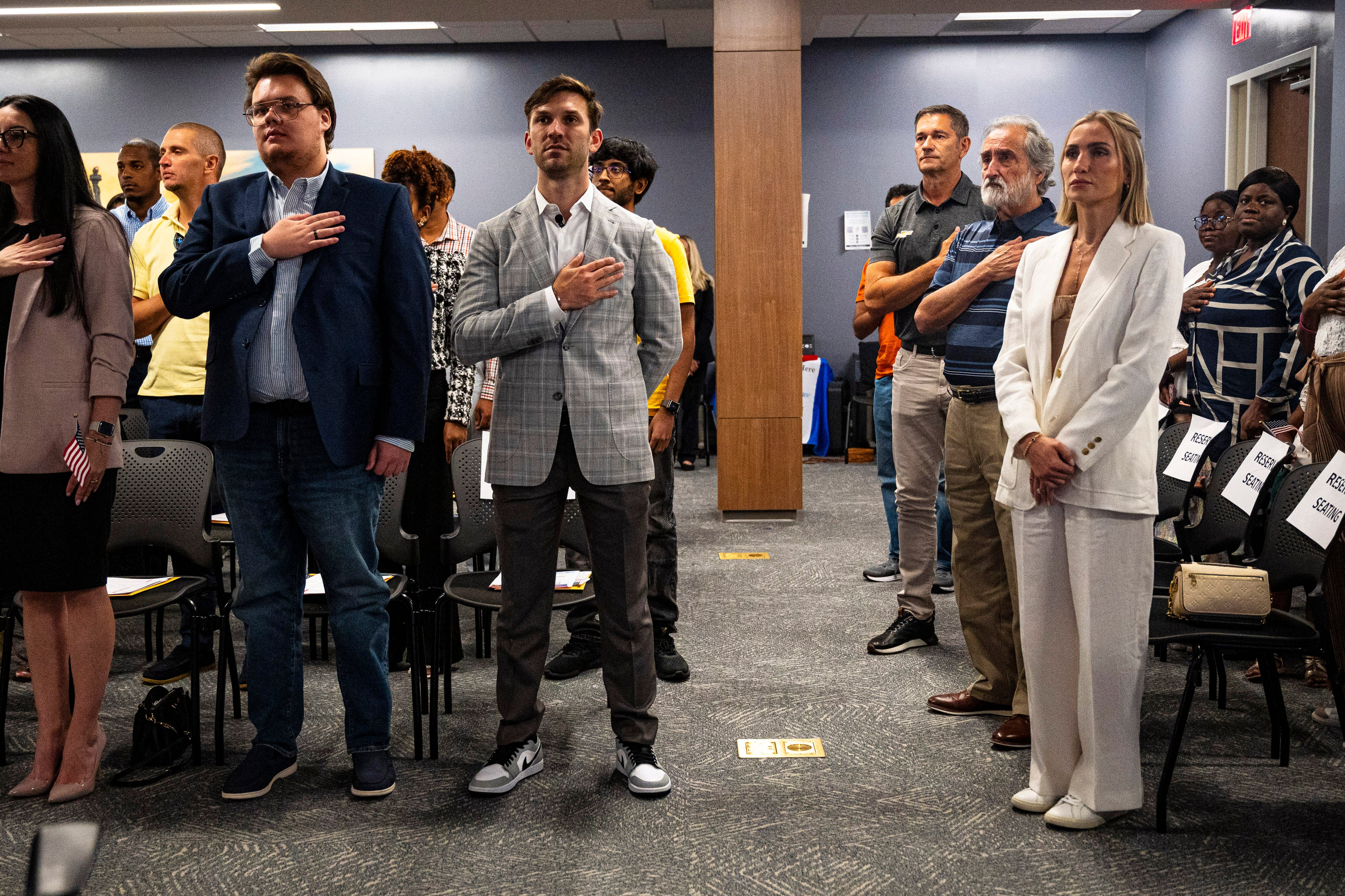 NASCAR Suarez America Citizen Auto Racing