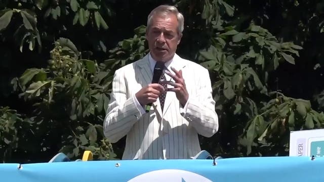<p>Nigel Farage defends Ukraine war comments and attacks Boris Johnson.</p>