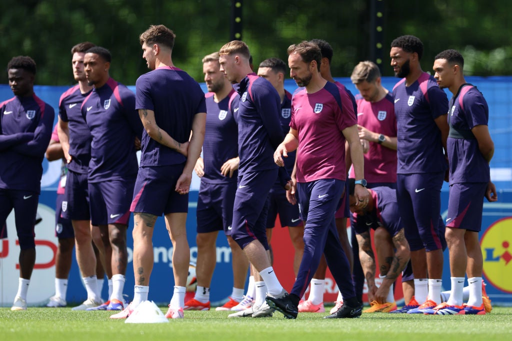 England may change the starting XI against Slovenia