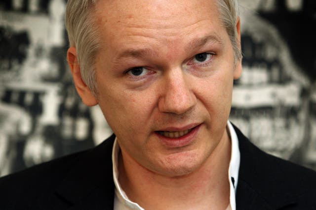 <p>Julian Assange enters a plea deal with US authorities  </p>