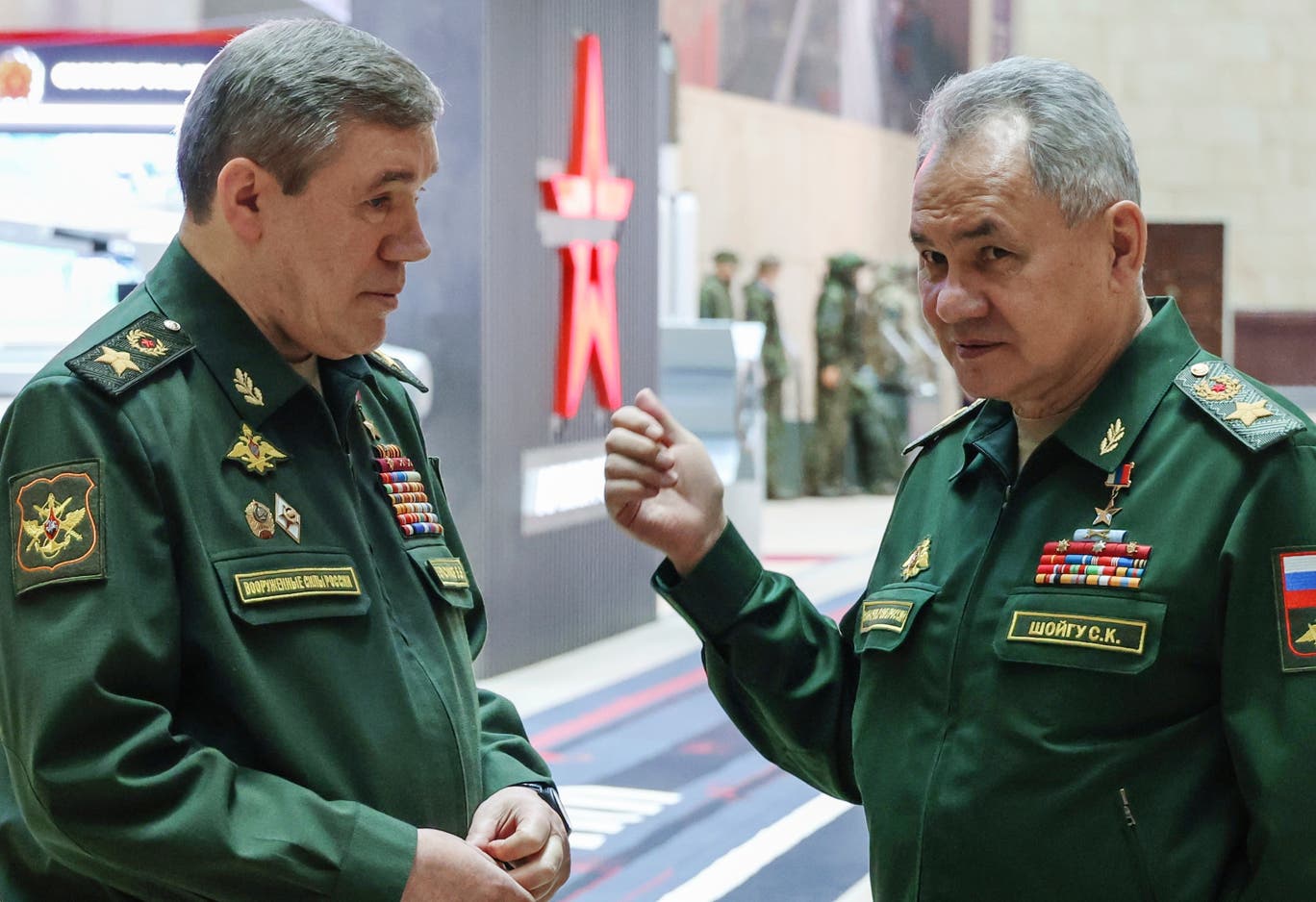 ICC charges top Russian generals