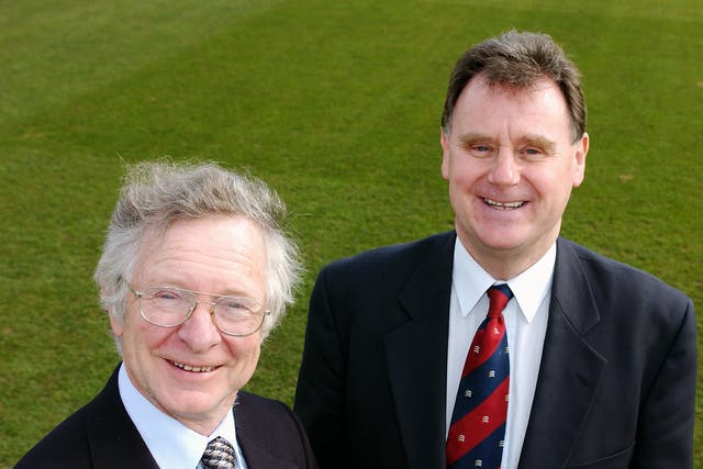 <p>Frank Duckworth (left) and Tony Lewis at the County Ground in Northampton in 2003</p>
