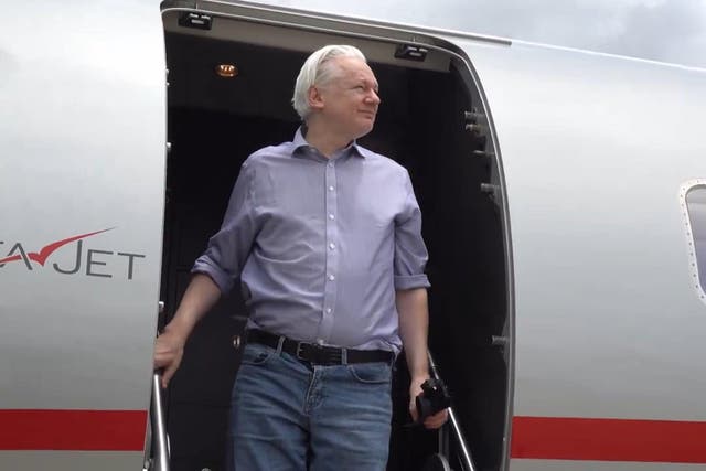 A screen grab taken from the X account of WikiLeaks of Julian Assange arriving in Bangkok (@WikiLeaks/PA)