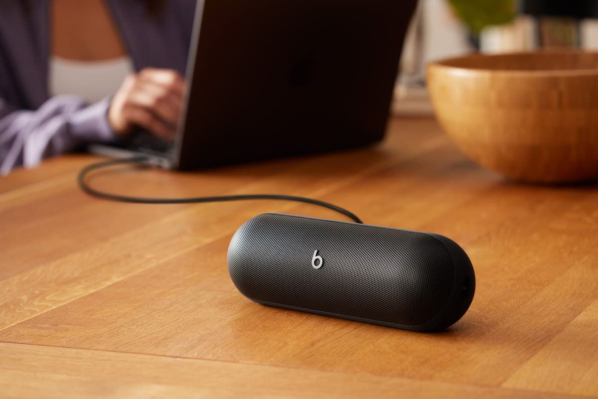 The Beats Pill returns – with better sound and longer-lasting battery