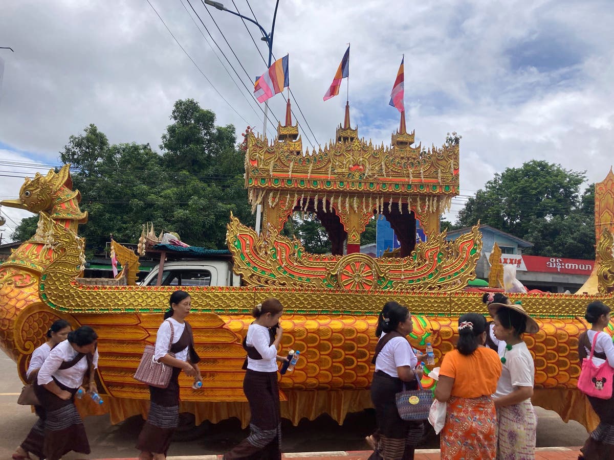 Funeral for monk shot by soldiers highlights Myanmar army's delicate ...