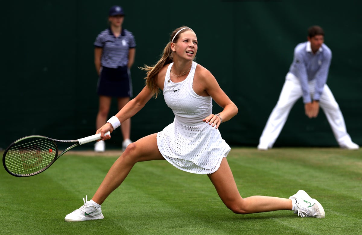 Hannah Klugman, 15, misses out on Wimbledon main draw after qualifying defeat