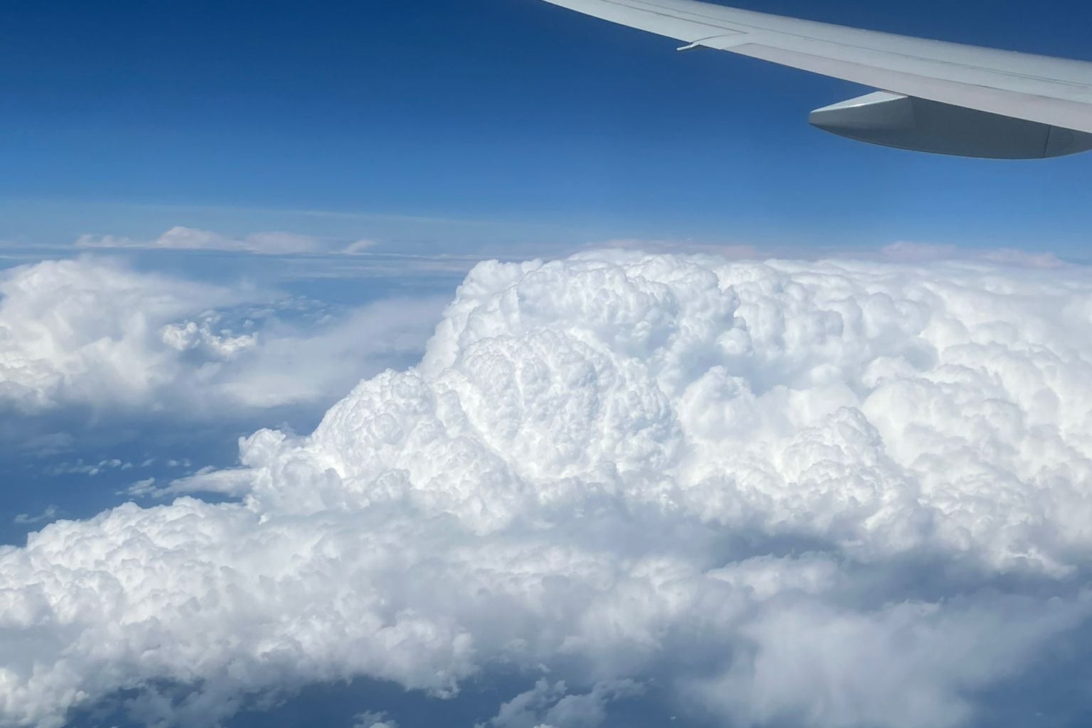 The final hours of the flight were spent musing over the physics of clouds and US infrastructure