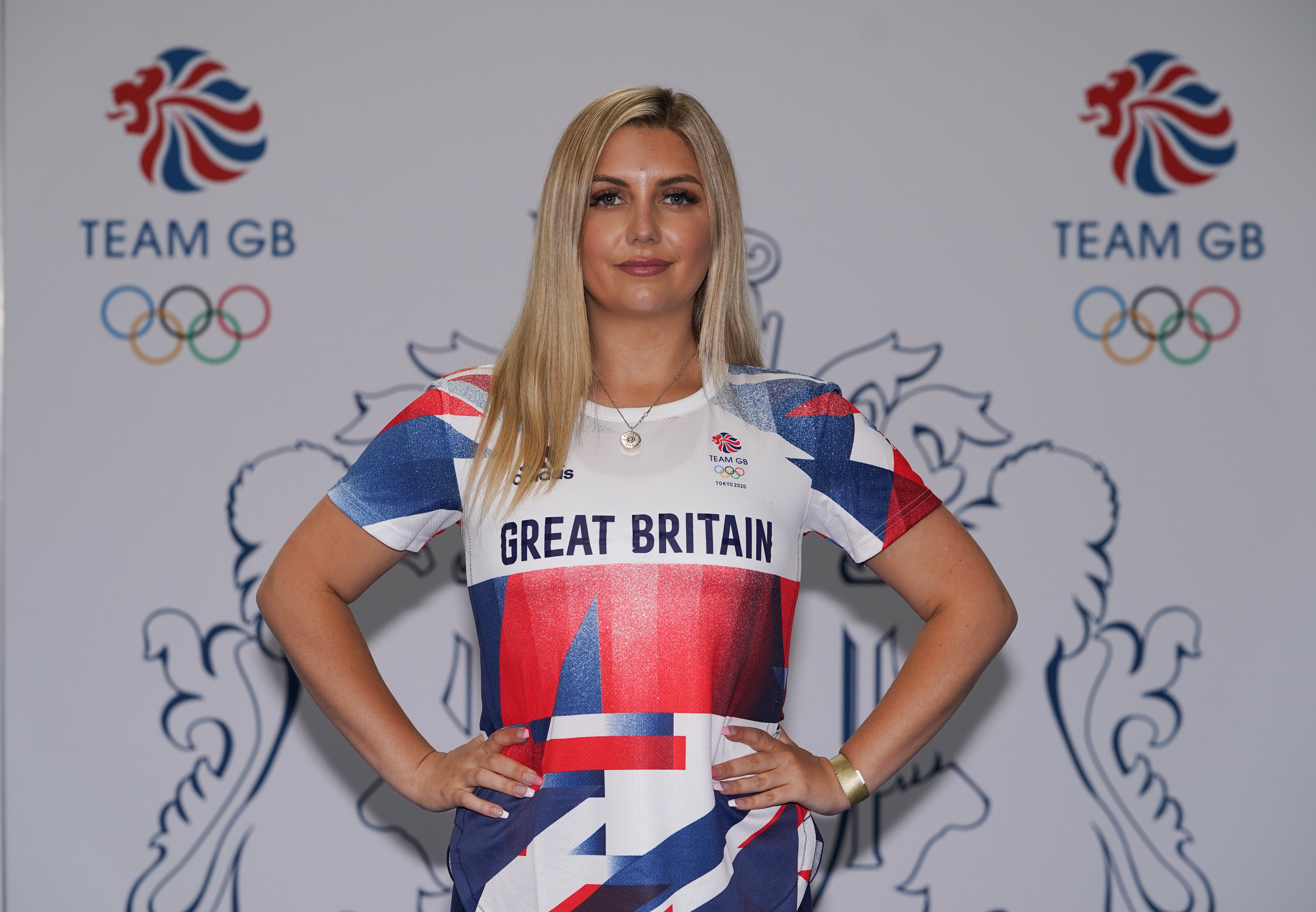 paris 2024, shooting, amber rutter eyes olympic shooting gold just three months after giving birth