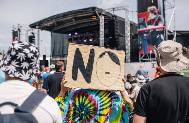 <p>Protesters take part in a demonstration close to the venue of the federal party congress of the far-right Alternative for Germany (AfD) political party on 29 June 2024 in Essen, Germany </p>