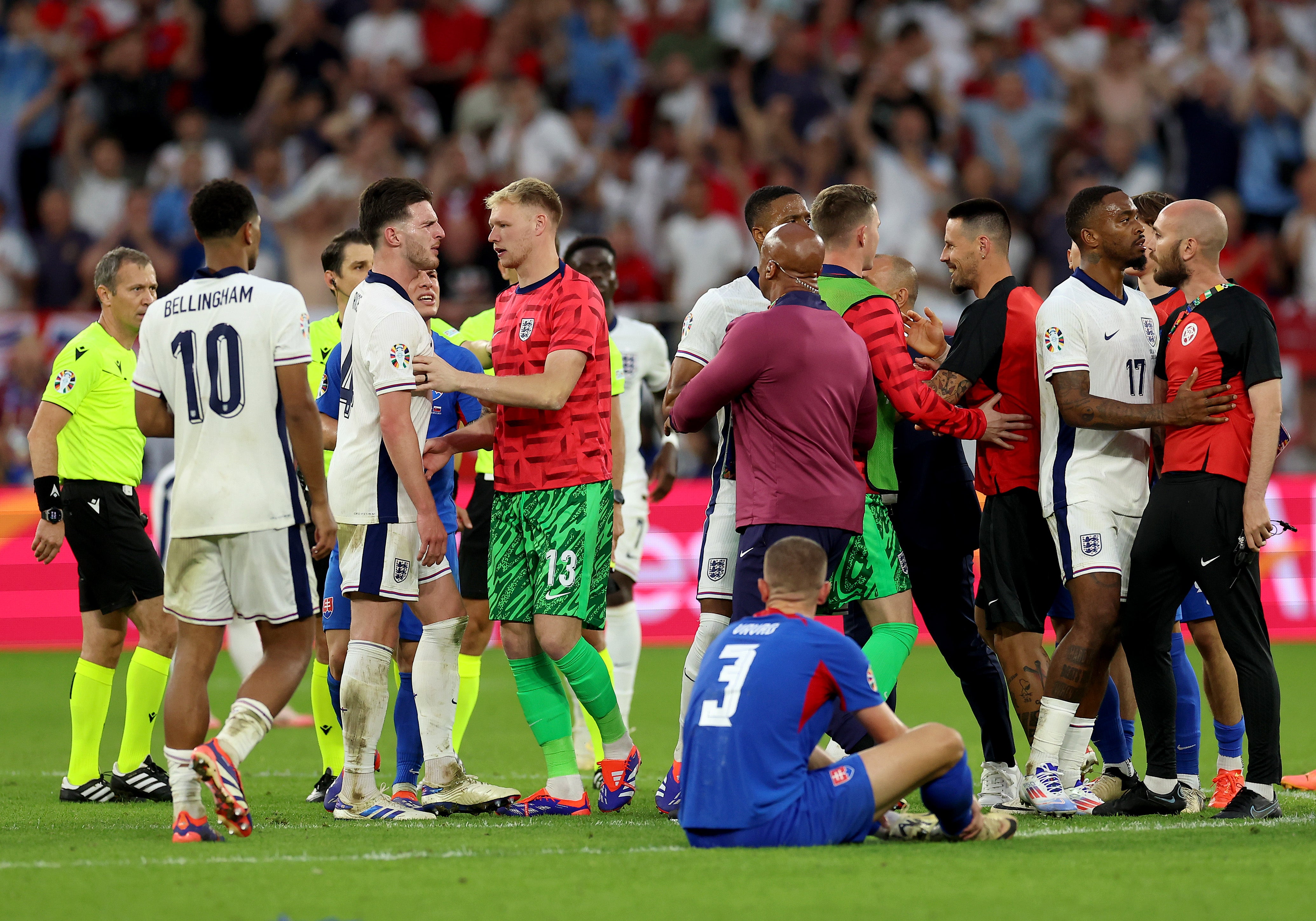 england football team, declan rice, euro 2024, declan rice involved in heated altercation with slovakia manager after england win