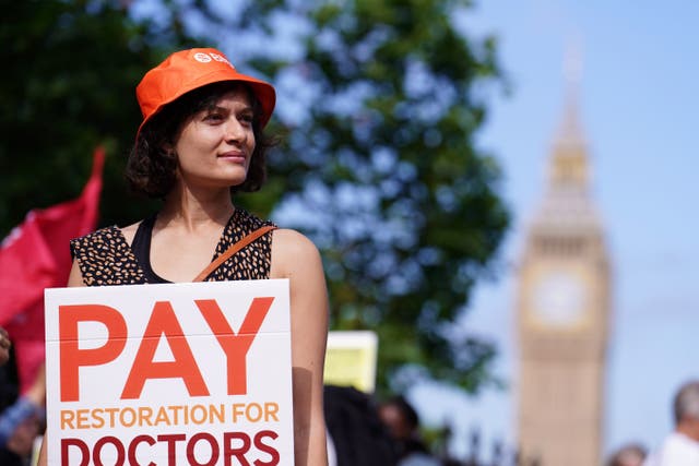 Junior doctors are to return to work after the five day strike (Jordan Pettitt/PA)