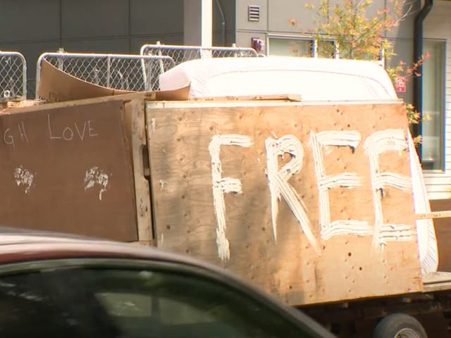 <p>A “free” sign, painted on a piece of plywood outside a warehouse in Portland, led shoppers to mistakenly believe the furniture inside was free. Shannon Clark, 51, was arrested for allegedly painting the sign, but charges against him were later dropped by the Multnomah County District Attorney’s Office</p>