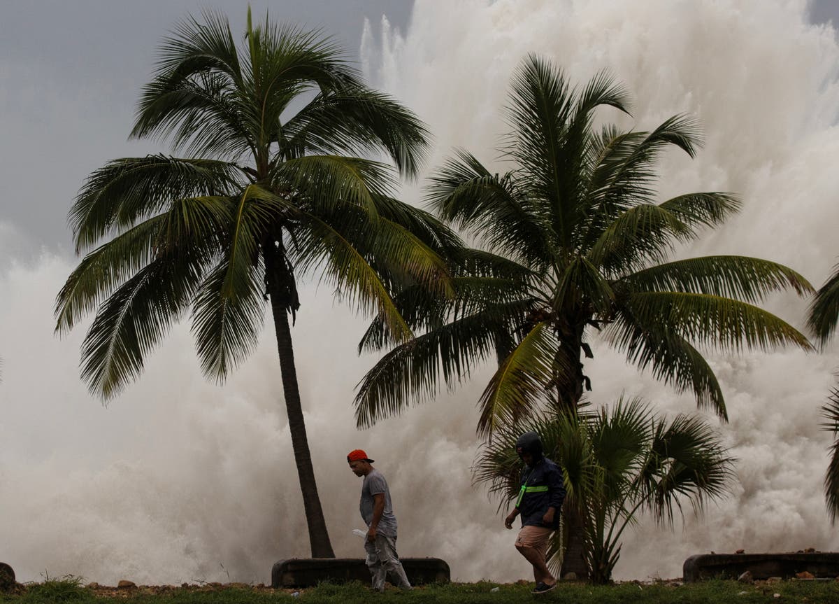 ハリケーン・ベリル、4等級嵐でグレナダに「想像できない」被害を与え、ジャマイカに向かう：ライブアップデート
