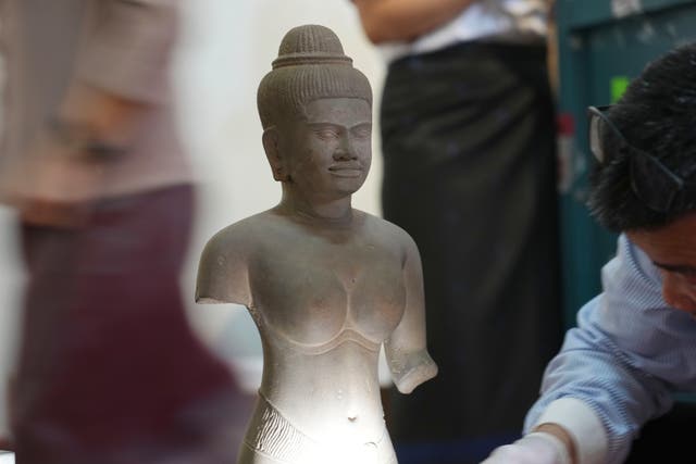Cambodia US Statues Returned