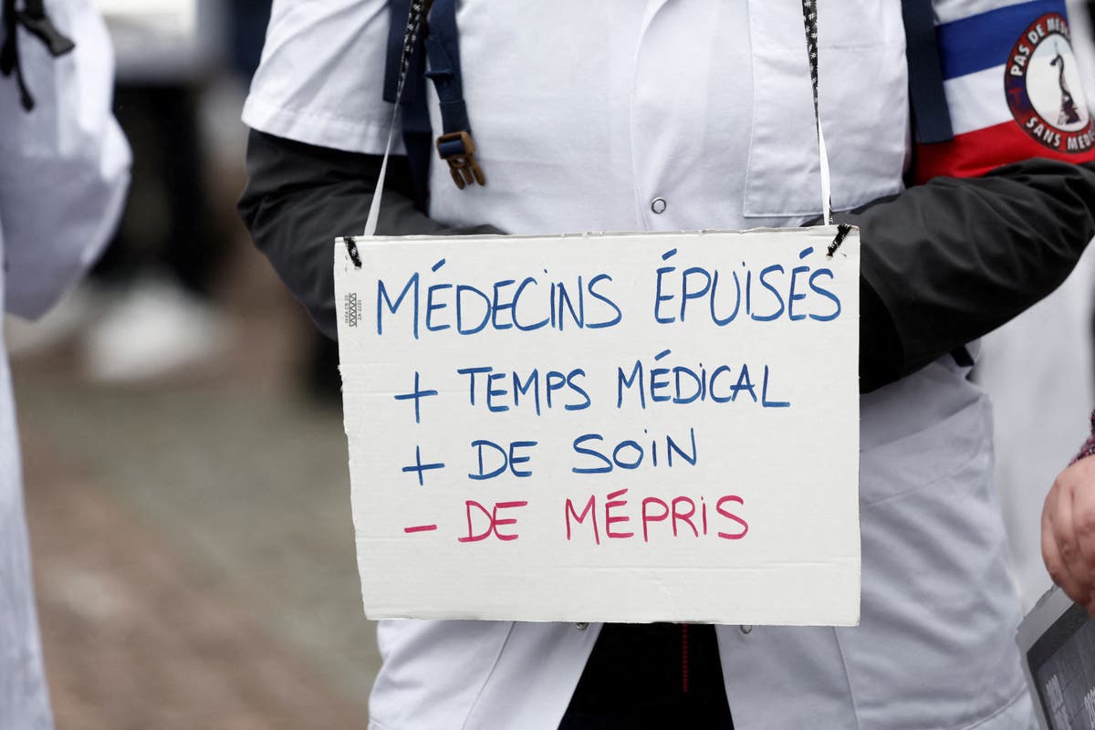 France&rsquo;s North African doctors consider emigration amid rise of far right