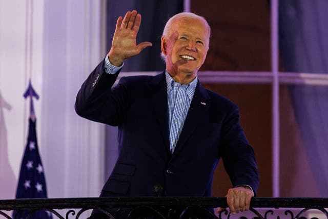 <p>President Joe Biden steps out onto the balcony of the White House to view the fireworks on the National Mall during a 4th of July event on the South Lawn of the White House. Now, a group of Democrats is looking to raise money for a new candidate </p>
