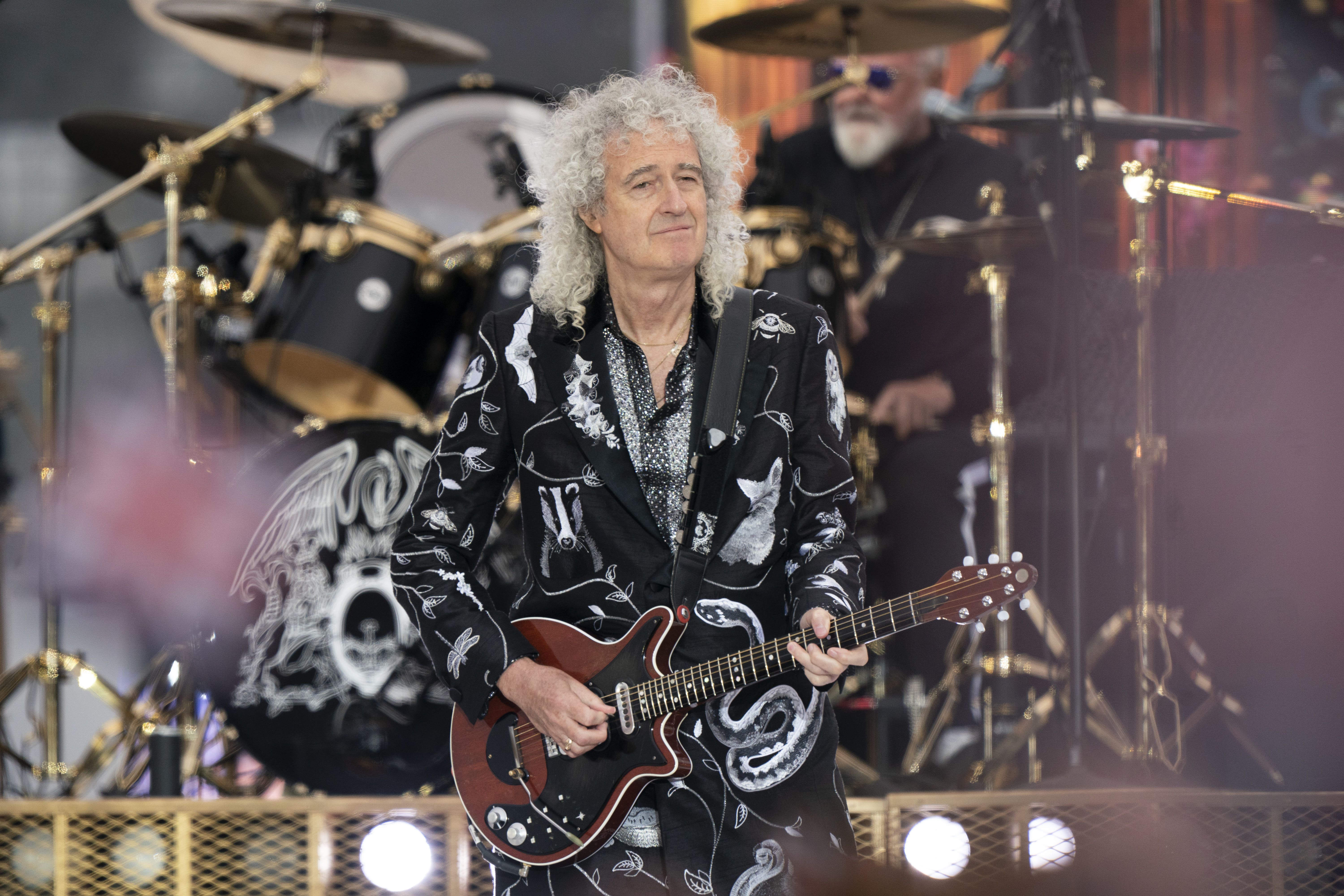 Queen guitarist Brian May apologised to Martin Brundle after turning down an interview
