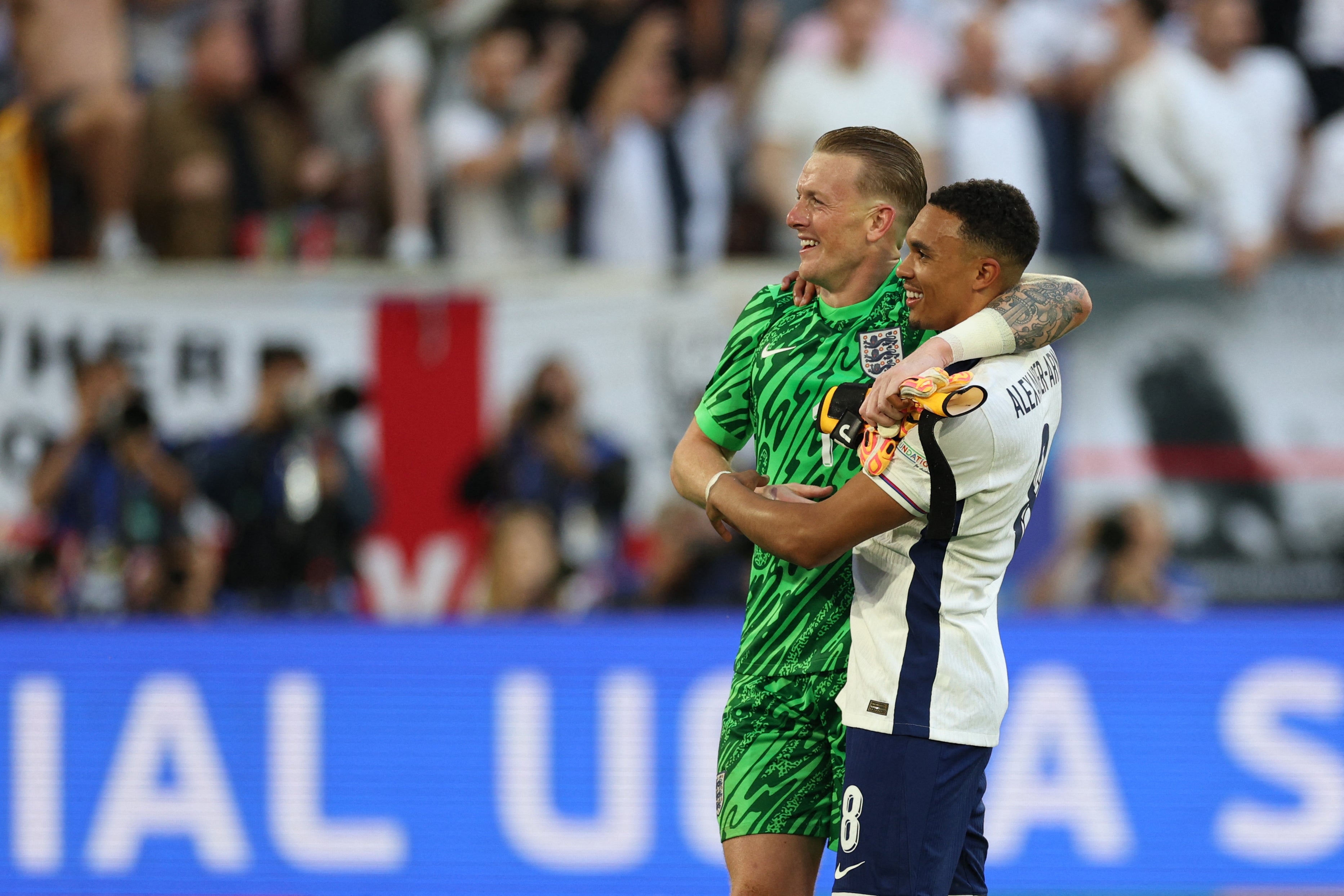 Stopper Jordon Pickford and Trent Alexander-Arnold after the match