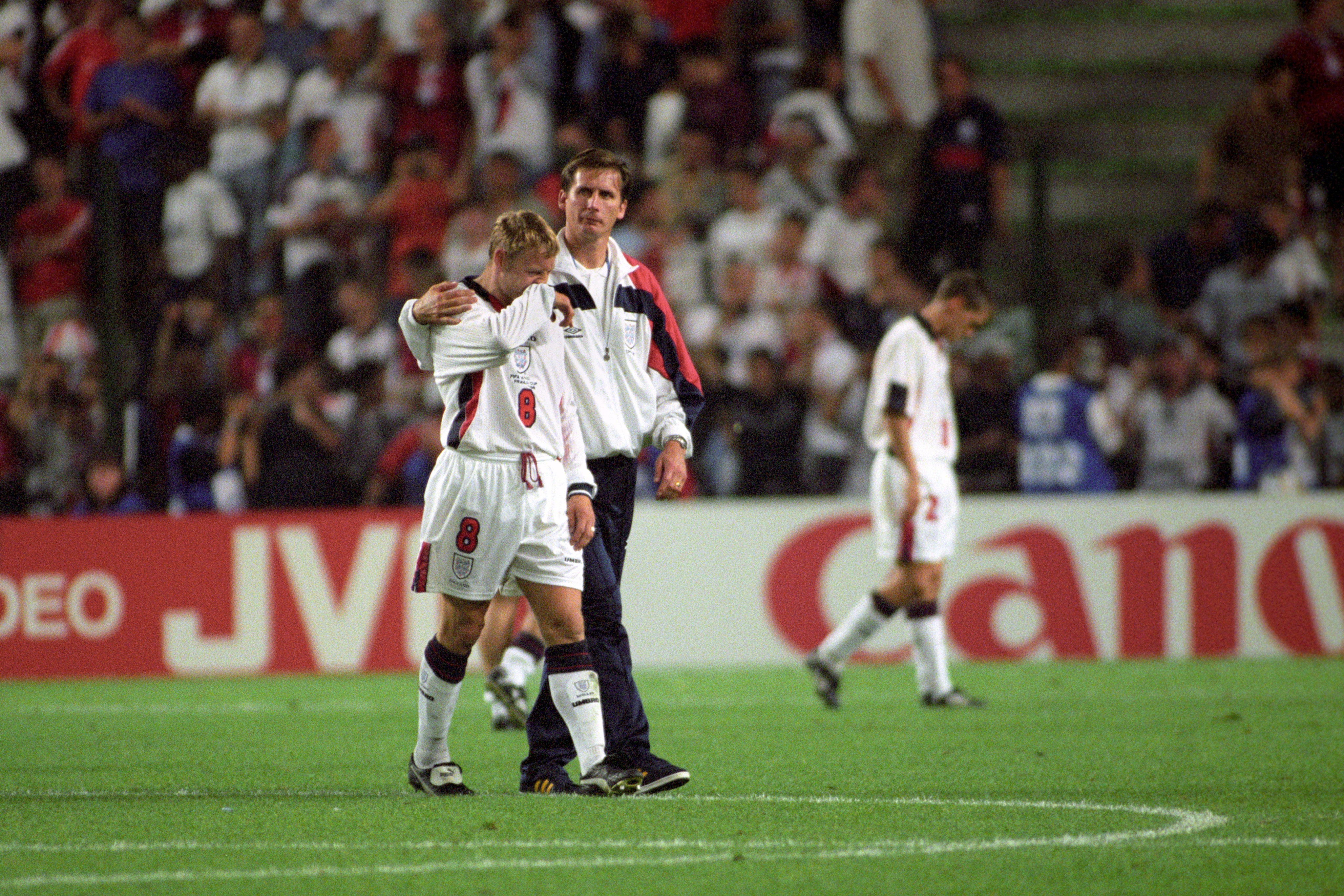 England’s David Batty stands dejected after missing from the spot (Sean Dempsey/PA)