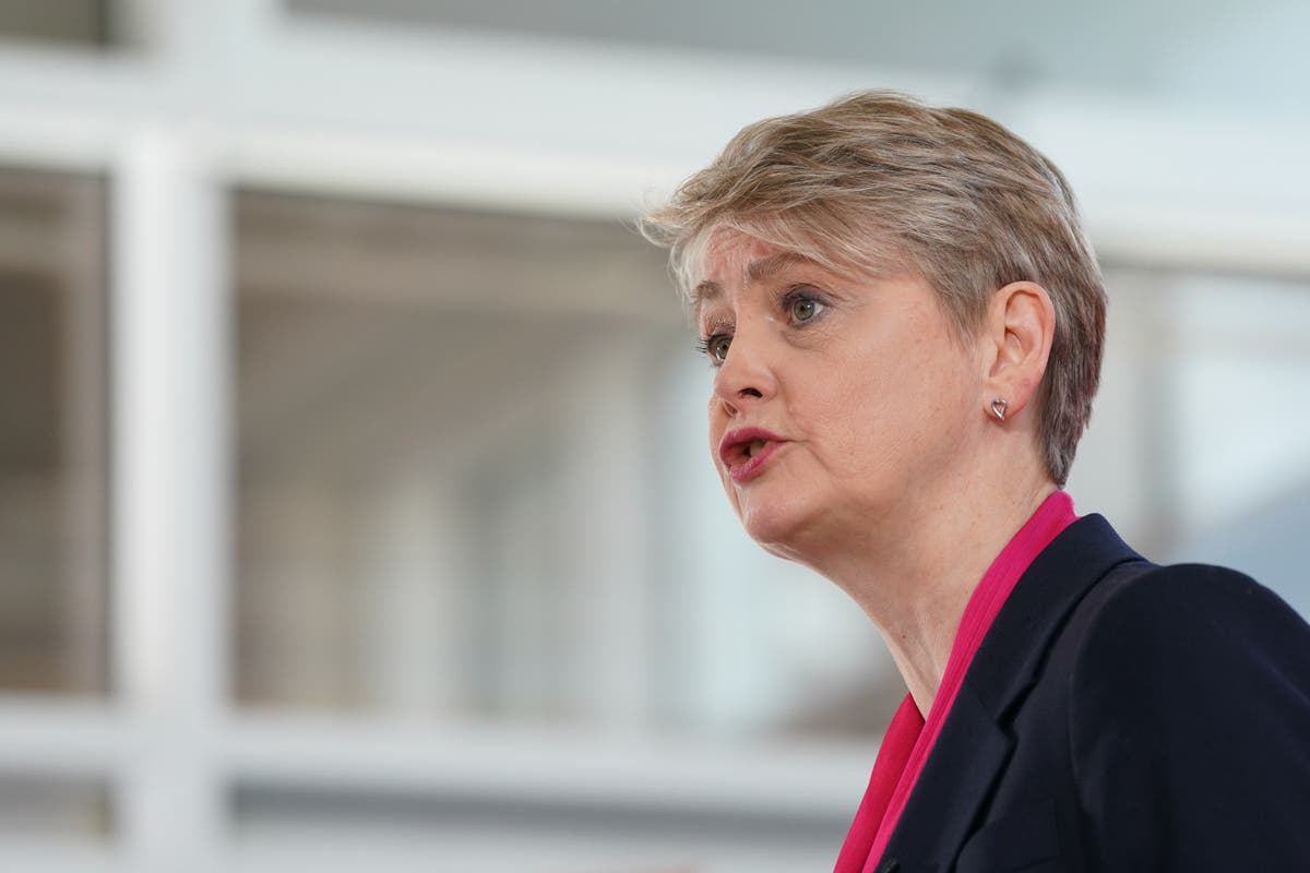 Home secretary launches new border security squad after scrapping Rishi Sunak&rsquo;s Rwanda plan