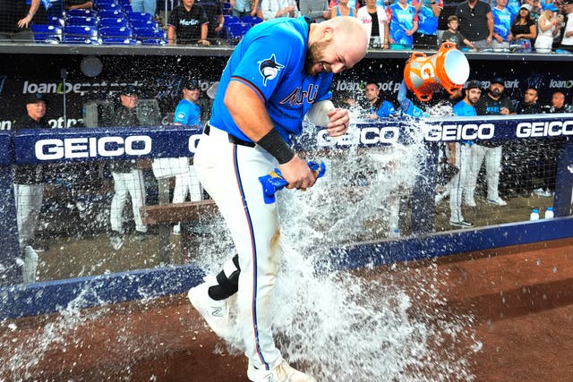 MEDIAS BLANCAS-MARLINS
